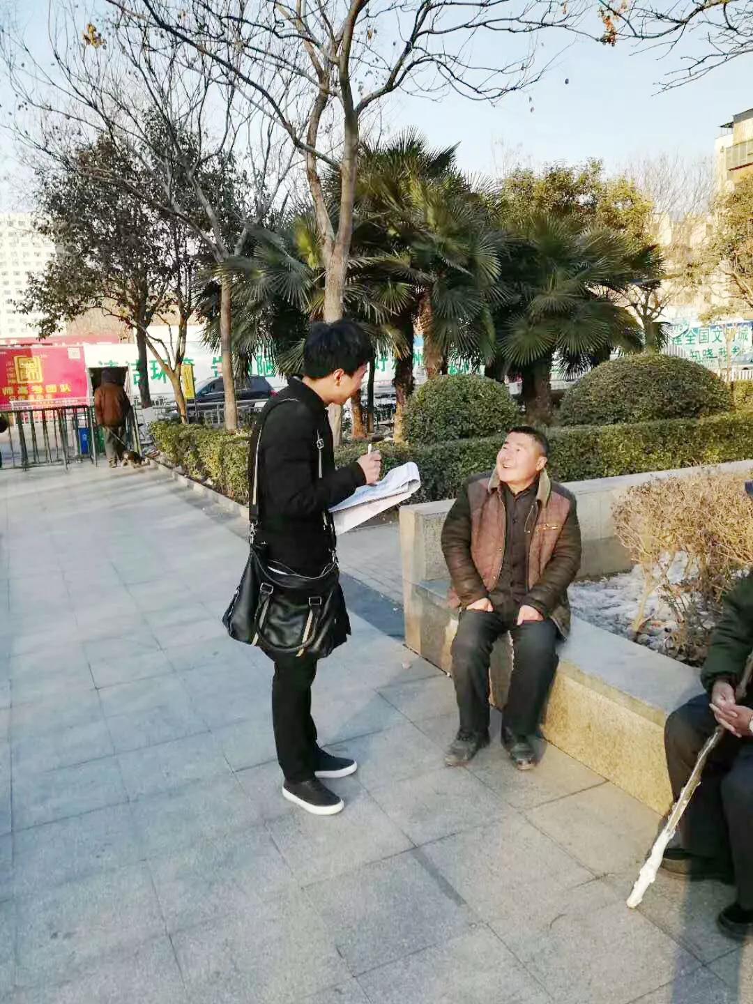 舒环鞋业项目组开展市场调研↑2.jpg